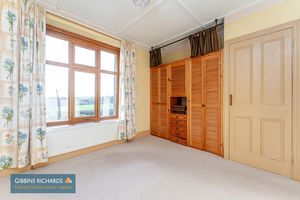 Bedroom- click for photo gallery